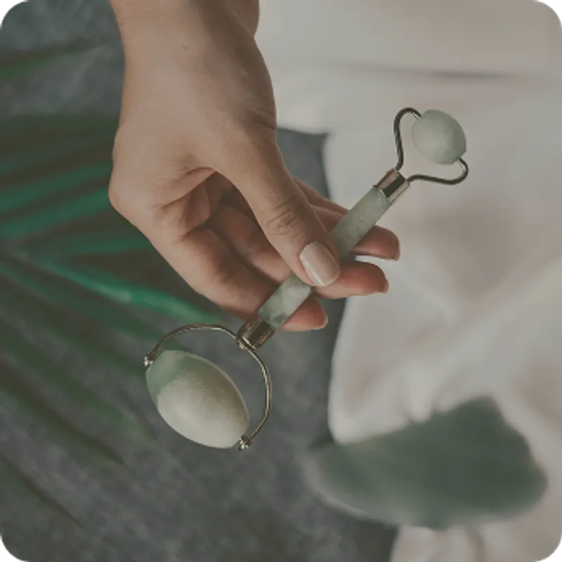 Gua Sha Facial Massage